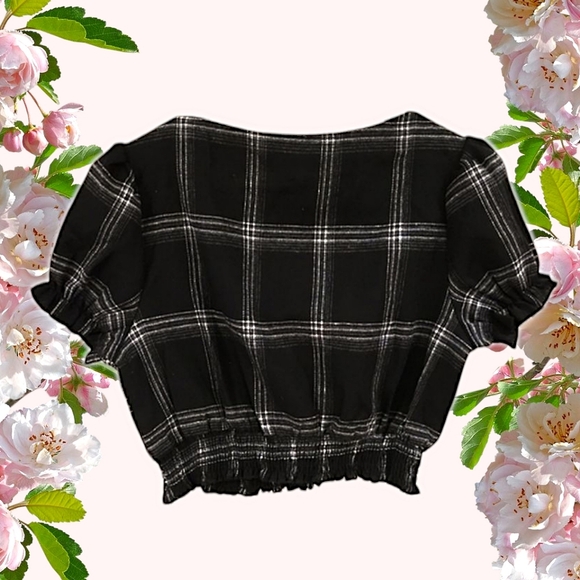 💛 4/$20 | Plaid Top - Picture 5 of 9